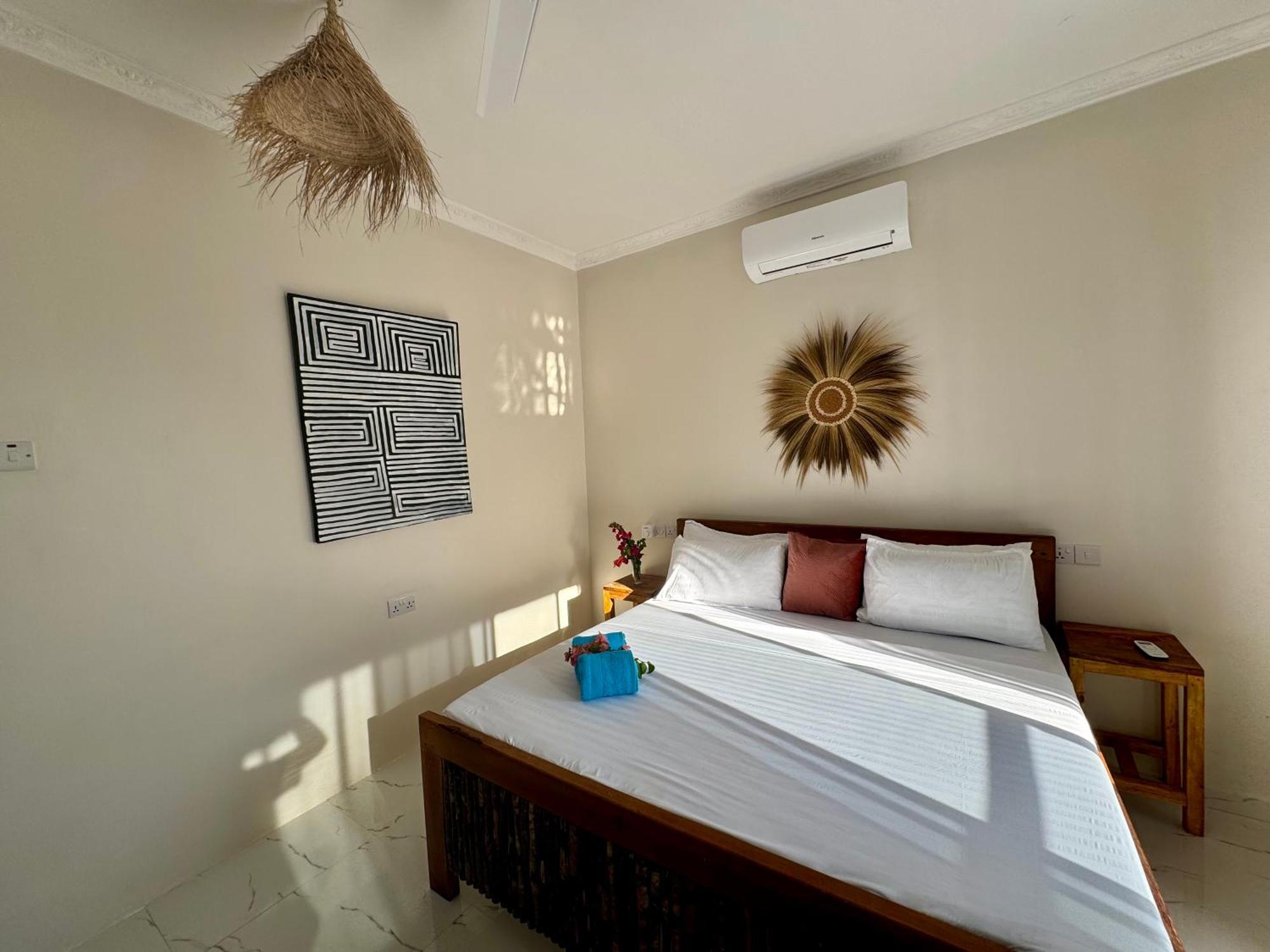Rafiki Hotel Nungwi Beach Exterior photo